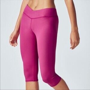 Fabletics Winn Mid Rise Crop Legging Pink Sz. Small NWT
